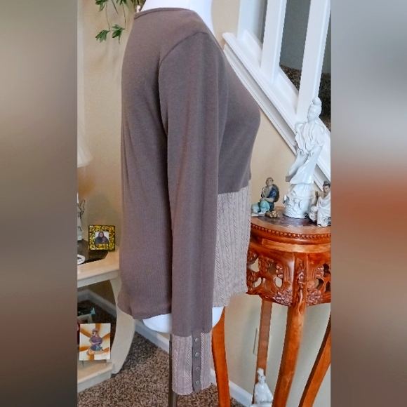 Hem & Thread Colorblock Sweater Brown/Taupe NWOT S - Picture 4 of 8